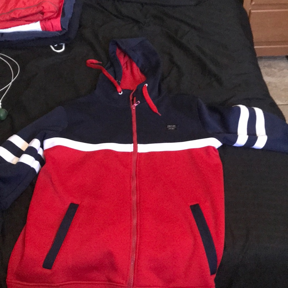 Empyre zipup